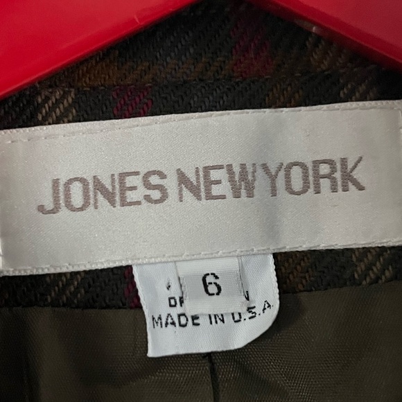 Jones New York 100% Wool Plaid Cropped Double Breasted Blazer size 6 - Picture 5 of 12